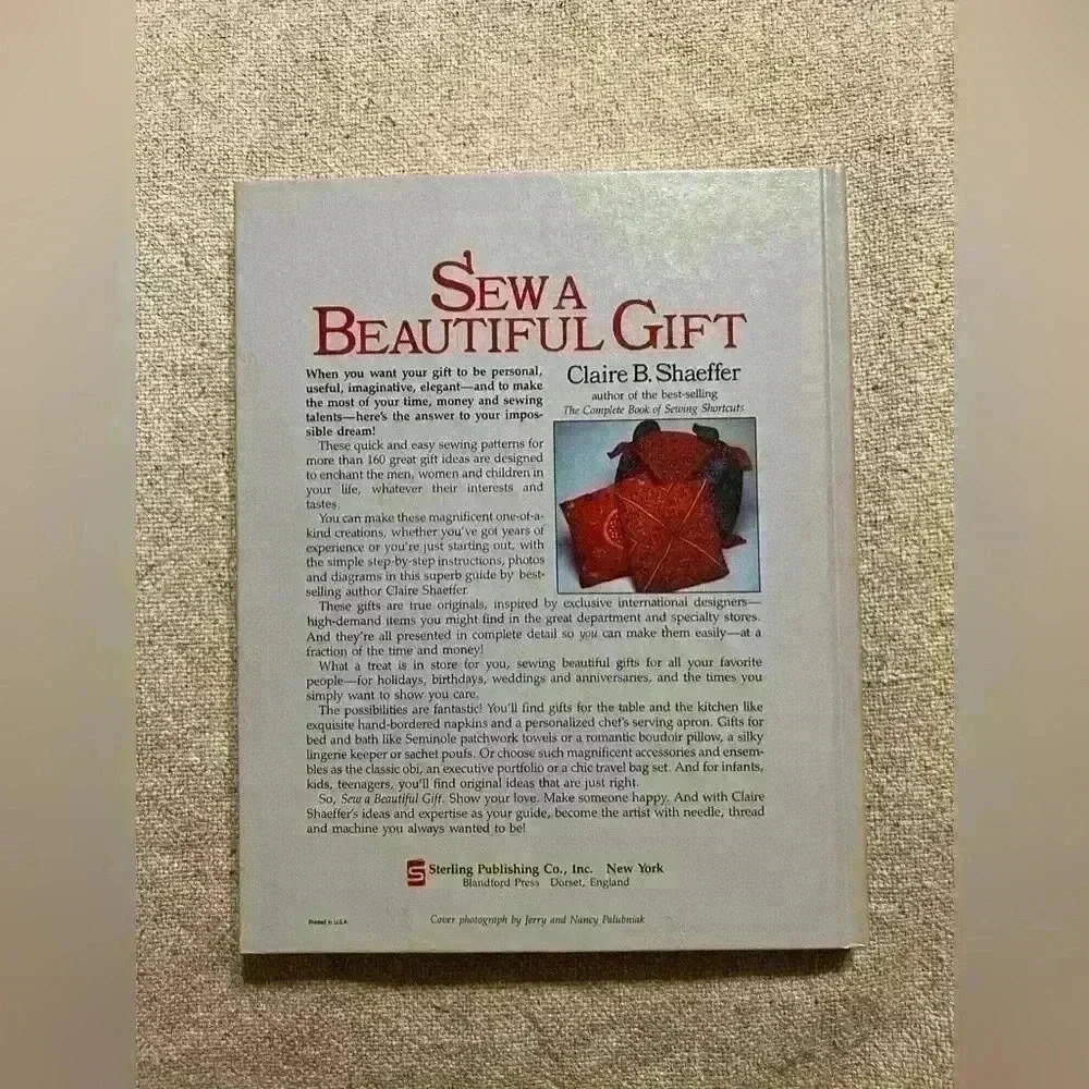Sew A Beautiful Gift, Book gives you 150 gift patterns! - Picture 3 of 9
